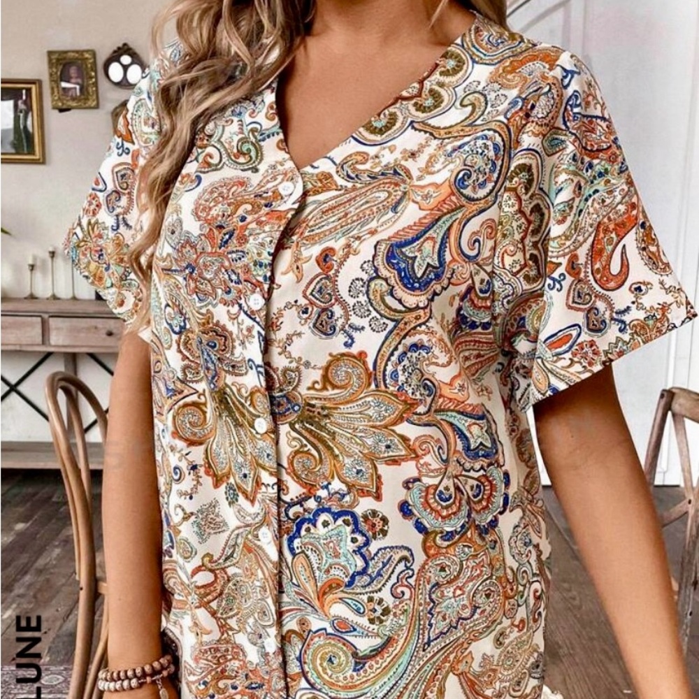 SHEIN LUNE Paisley Printed V-Neck Casual Shirt Size Small - Picture 3 of 7
